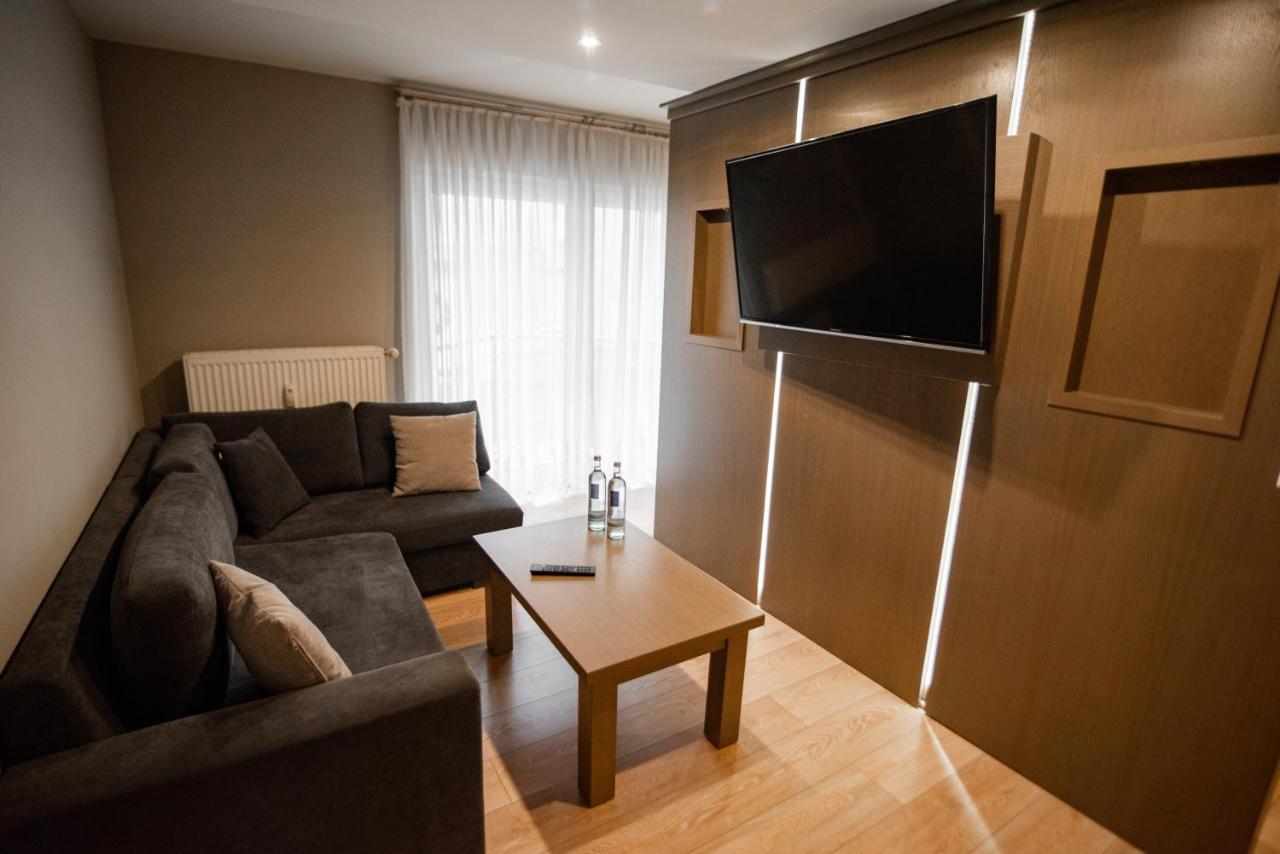 Main Appartments Frankfurt Airport ケルステルバッハ エクステリア 写真