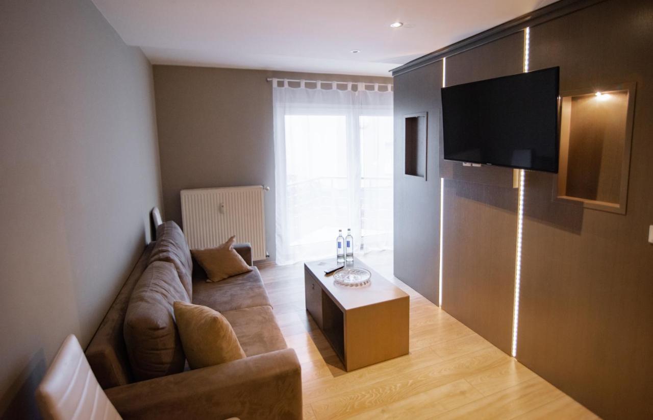 Main Appartments Frankfurt Airport ケルステルバッハ エクステリア 写真